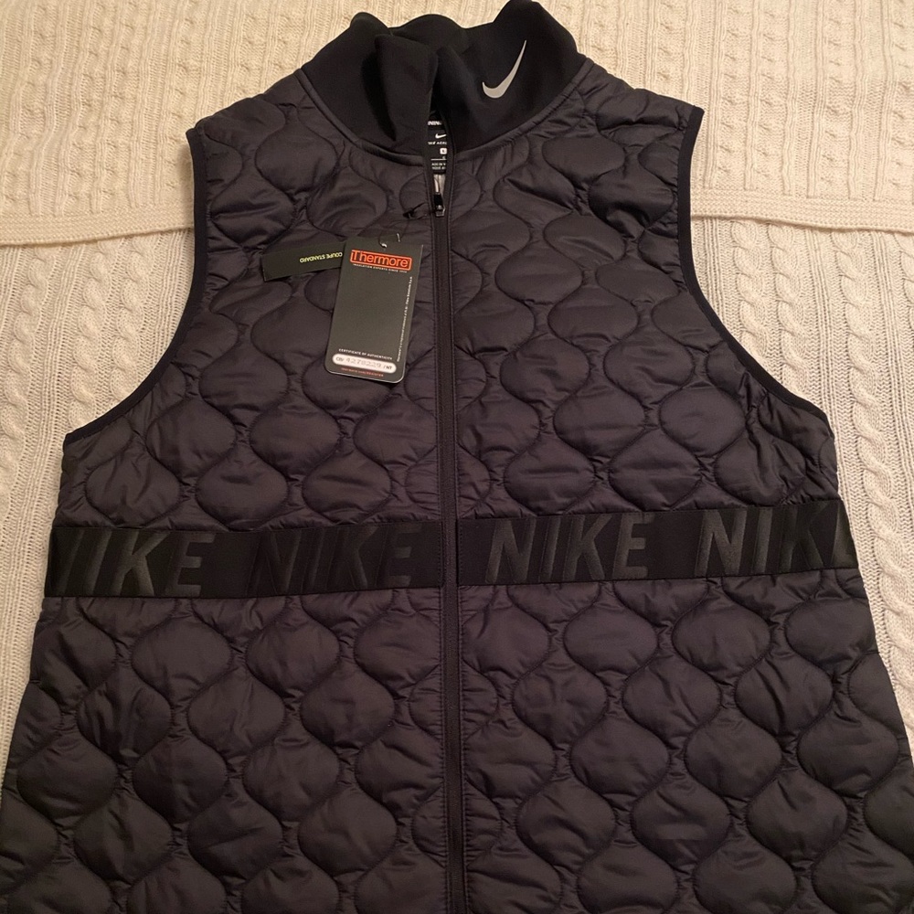 Women’s Nike Vest‼️